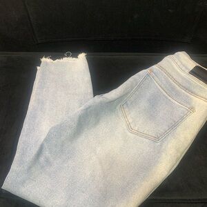 !it jeans Pale Blue Cropped Ankle Jeans with Frayed Hem